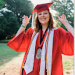 Meet your Posher, Elizabeth